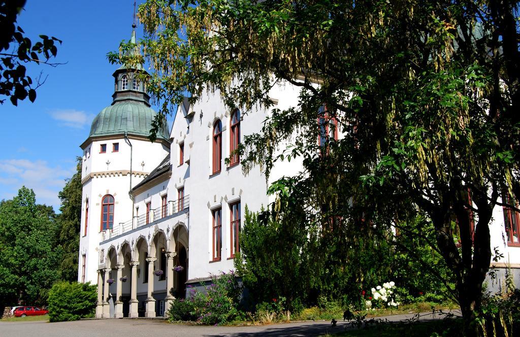 Gasthuis Hellidens Slott 2*